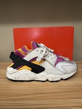 Nike Air Huarache White Yellow