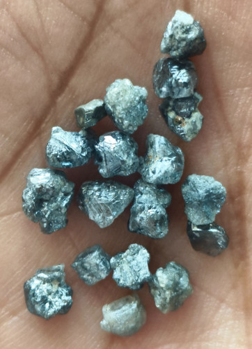 Diamante grezzo - ct,