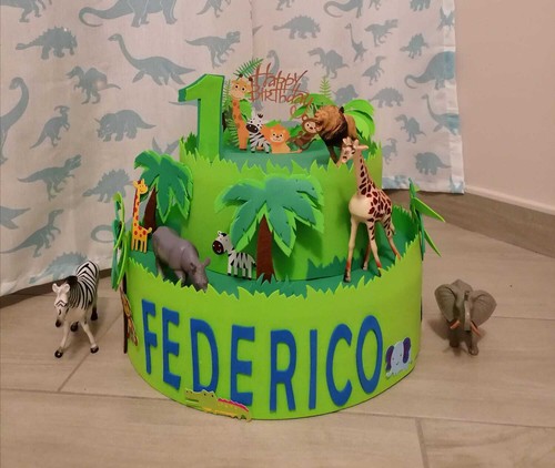 Torta finta tema giungla - torta,