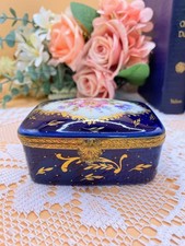 Vintage LIMOGES trinket box