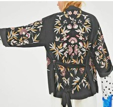 Zara Giacca Ricamata Kimono