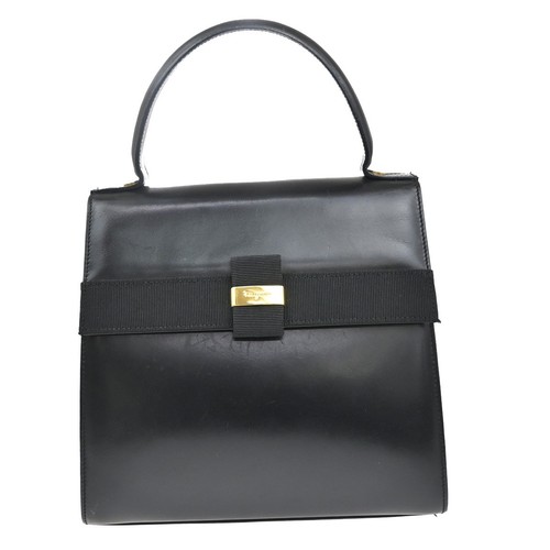 Salvatore ferragamo logo vara - logo,