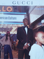 Pubblicità GUCCI stampa abiti