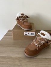 Ugg Lowmel