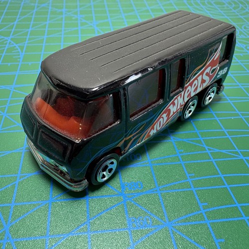 Hot wheels gmc - hot,
