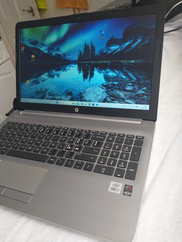 250 intel 1045 g7 - i7, g7.