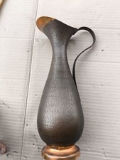 Brocca in rame Vintage, Antica anfora o vaso vecchio 
