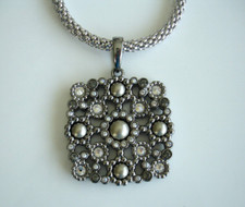 Ciondolo Pierre Lang RU