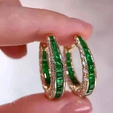 Orecchini a cerchio 2 ct
