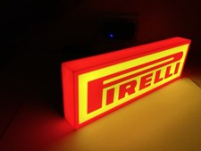Insegna luminosa pubblicitaria