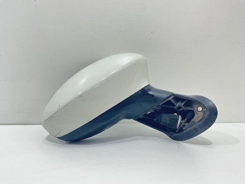 Specchietto specchio - specchietto,