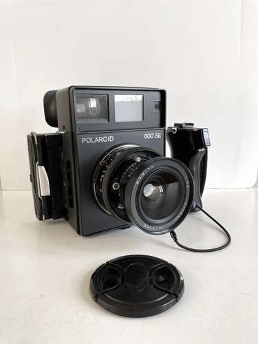 Polaroid 600 mamiya - /, 75