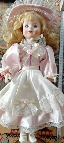 Bambola porcellana da - di,