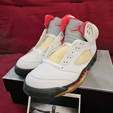 Jordan Air Jordan V 5 retrò