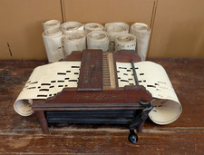 Antico raro pianoforte mini