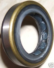 MITSUBISHI SEAL FIXES PAJERO