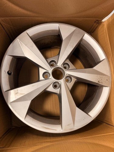 Set cerchi lega r18 - 4, in