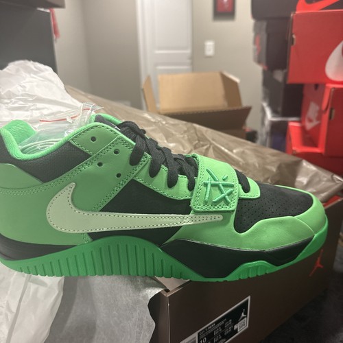 Travis scott jordan cj1 - jordan,