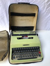 Lettera 32 Olivetti Macchina da scrivere verde oliva + custodia azzurra