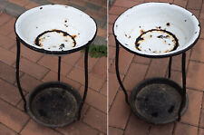 ANTICO TREPPIEDE PORTACATINO DA TOILETTE  DI FERRO O GHISA NERO - PRIMI DEL 900