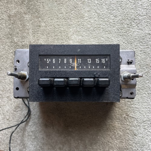 Radio pulsante ford - pulsante, anni