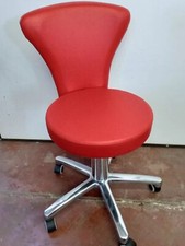 Sgabello ARCADE In ferro Con Seduta e schienale in ecopelle e rotelle