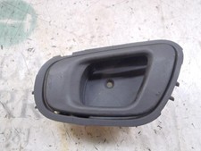 MANIGLIA INTERNA ANTERIORE