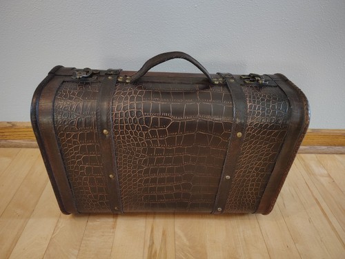 Valigia legno stile vintage - in,