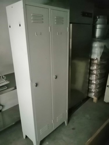 Armadio armadietto spogliatoio