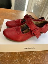 COTTON TRADERS MARY JANES