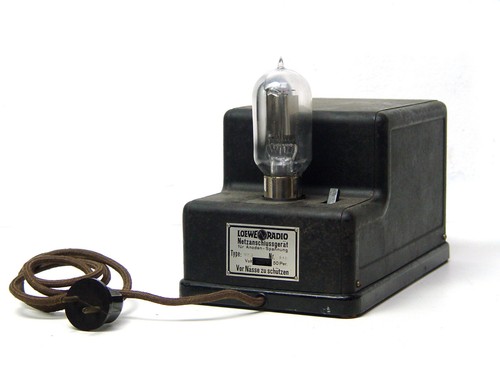 Loewe radio wf2 2 anodo - radio,