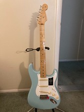 Fender stratocaster Vintera ll