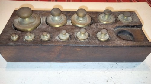 Pesiera con pesi ottone - pesi, in