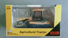 Agricultural Tractor 1:64 -