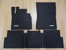 All season rubber car mats for