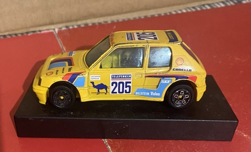 Die cast peugeot 205 - die, 1:43