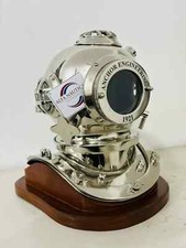 Casco subacqueo stile argento