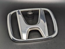 HONDA 125MM 75700-69A-G00 LOGO SIGLA EMBLEMA FREGIO STEMMA SCRITTA BADGE TARGA