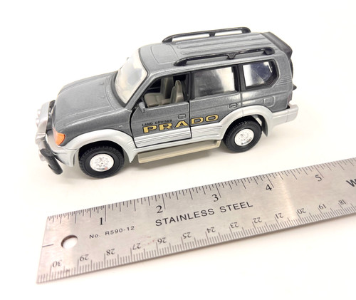 Vintage toyota land cruiser - toyota,