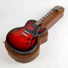 Chitarra elettrica usata