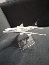 Modellino aereo in metallo