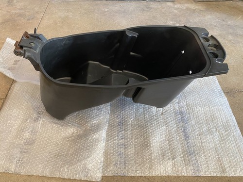 Sottosella vano casco bauletto - vano,