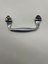 Maniglia tiraporta chiusura