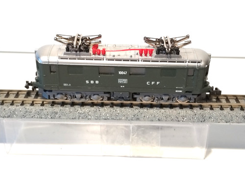 Locomotora eléctrica 10047 - locomotora, re