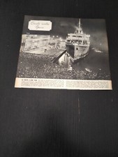 1955 FOLLA SALUTA L' ARRIVO DELLA NAVE VULCANIA A TRIESTE NUOVA LINEA EPOCA