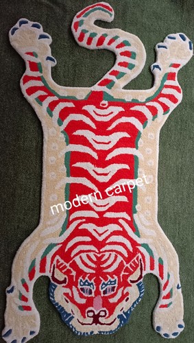 Tappeto tigre tibetana rossa