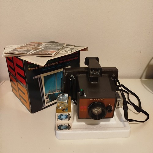Polaroid ee33 land camera - polaroid,