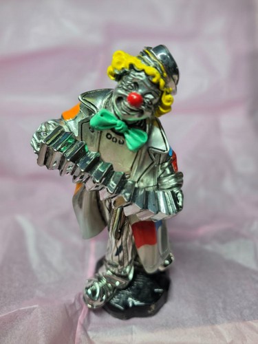 Statua statuetta figura