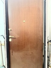 Portone blindato usato come