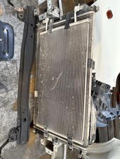 Radiatori Opel Vivaro 2.5 Cdti